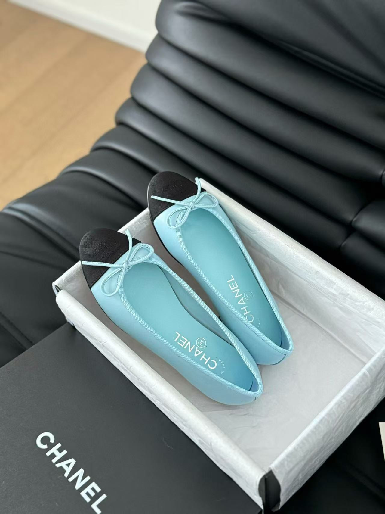 UA Ch**el BALLET FLATS