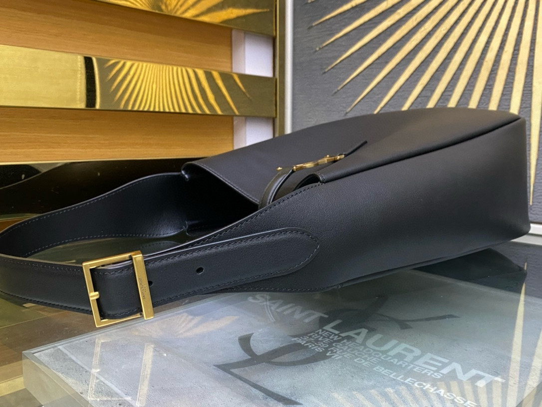 Y51 LE 5 À 7 23x22x8cm