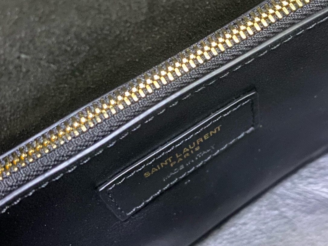 Y51 LE 5 À 7 23x22x8cm