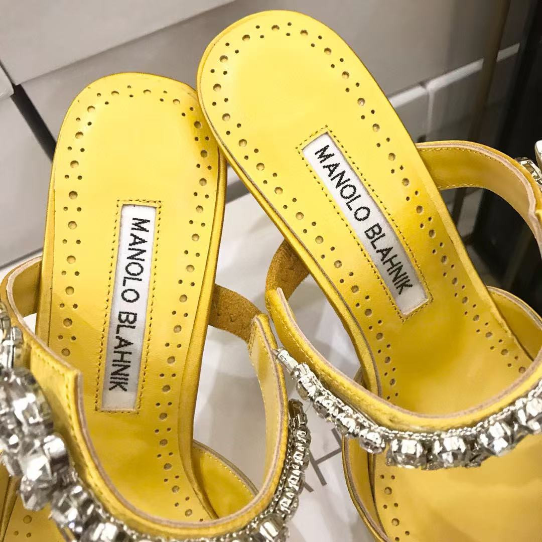 UA Man010 B1ahn*k Shoes