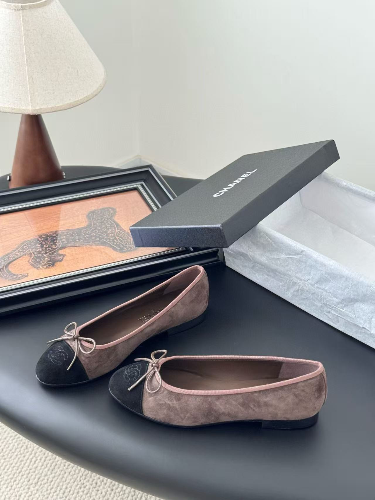 UA Ch**el Ballet flats