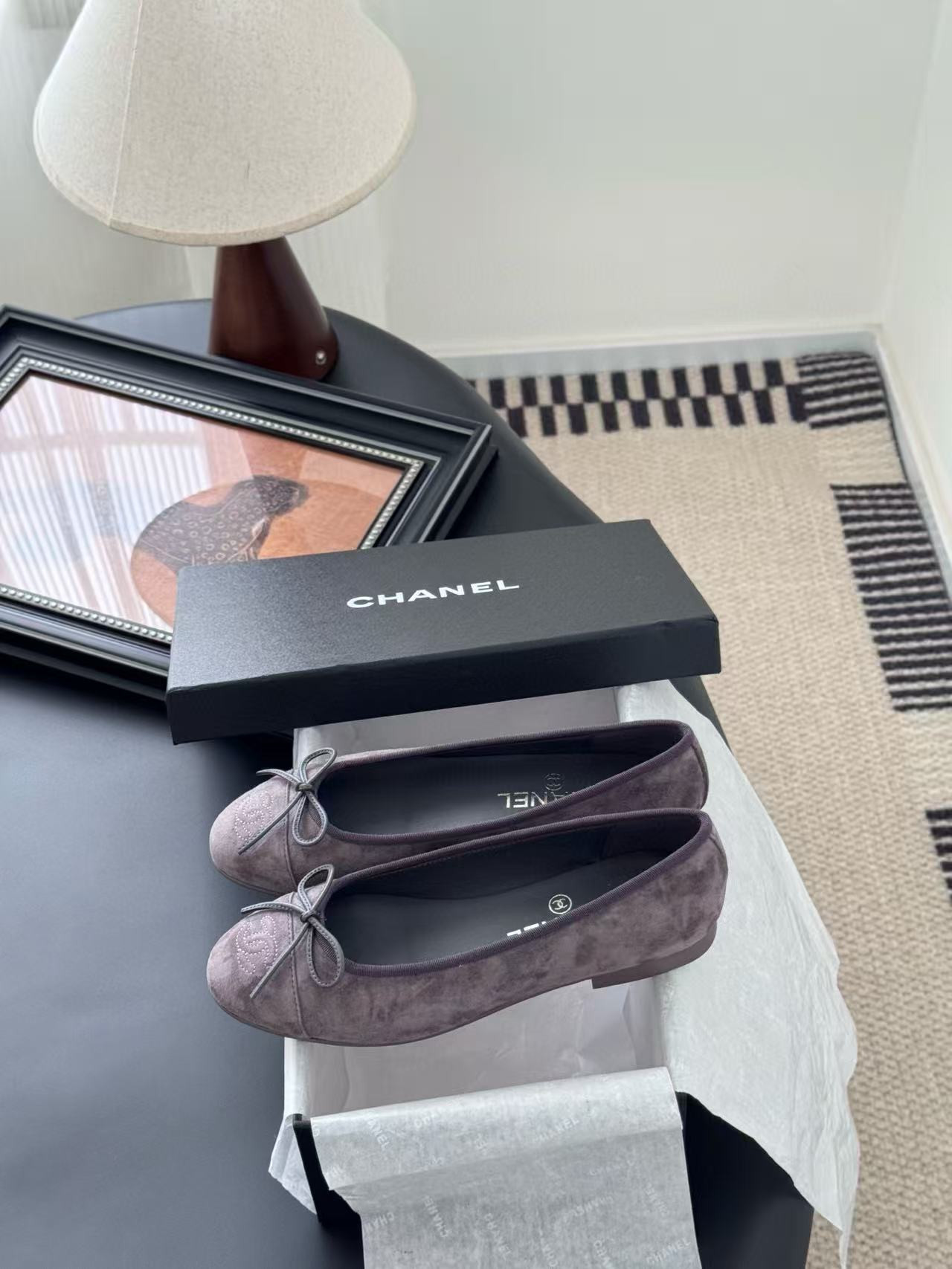 UA Ch**el Ballet flats