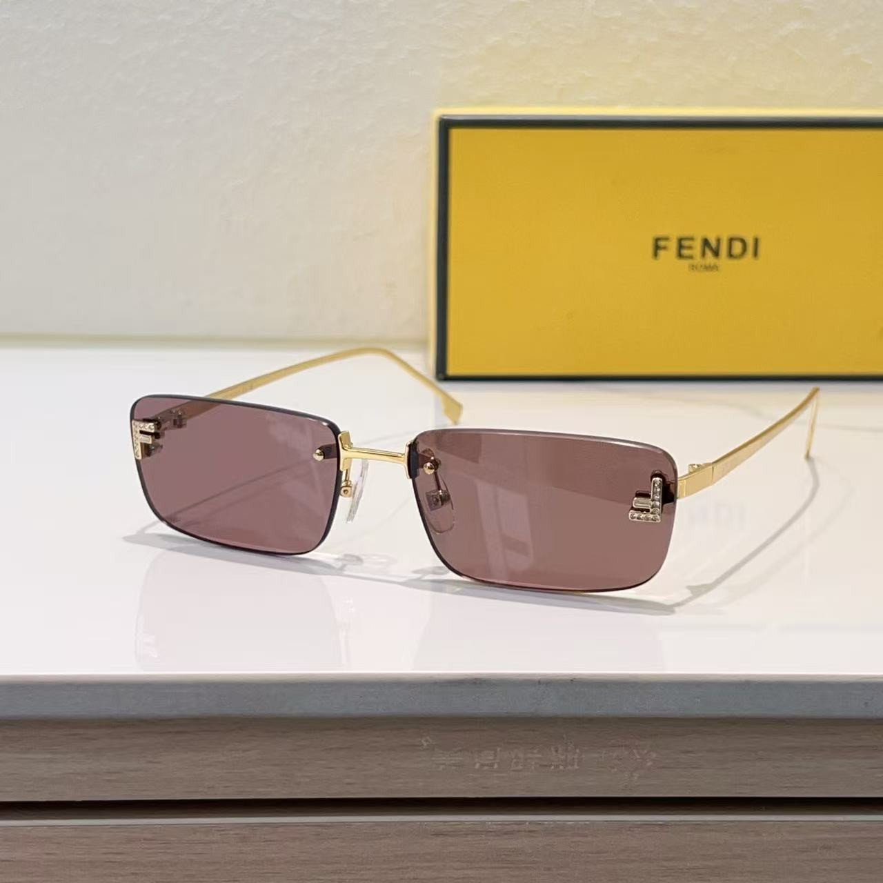 FENDI Glasses FE4172US