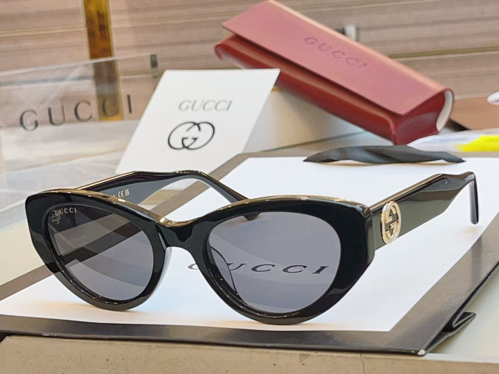 Gvc*1 glasses