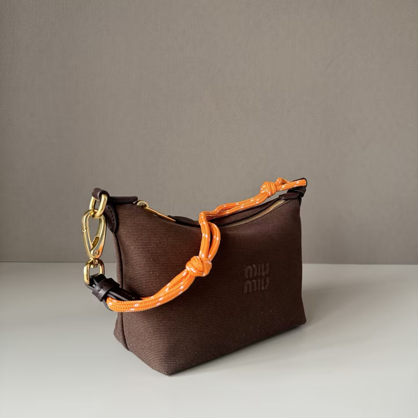 M1v M1v gabardine pouch 14x18.5x10cm