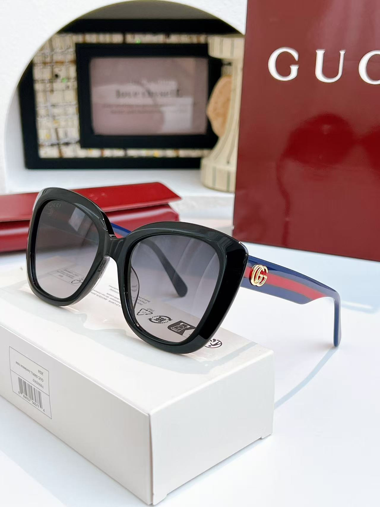Gvc*1 glasses