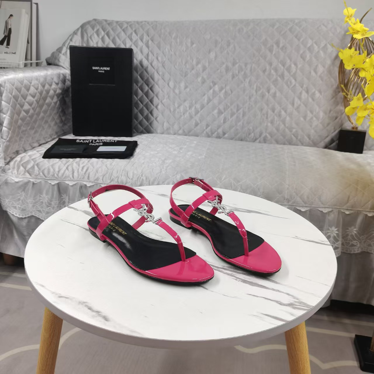 UA Y51 SANDAL