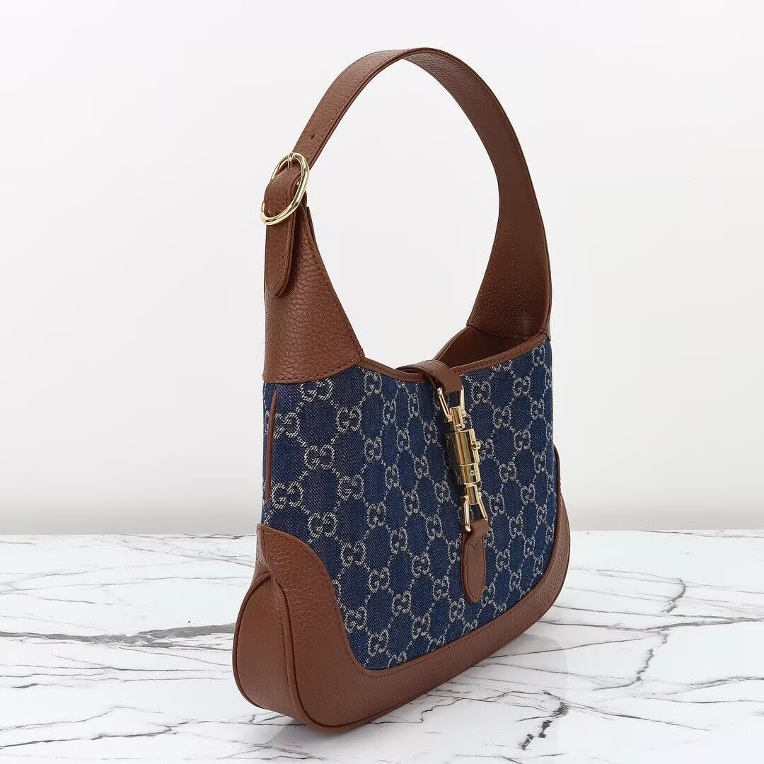 Gvc*1 Jackie Shoulder Bag 28×19×4.5cm