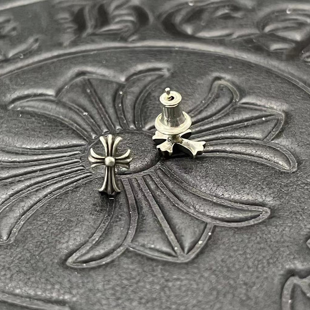 Ch*0me He**ts Cross Stud Earrings