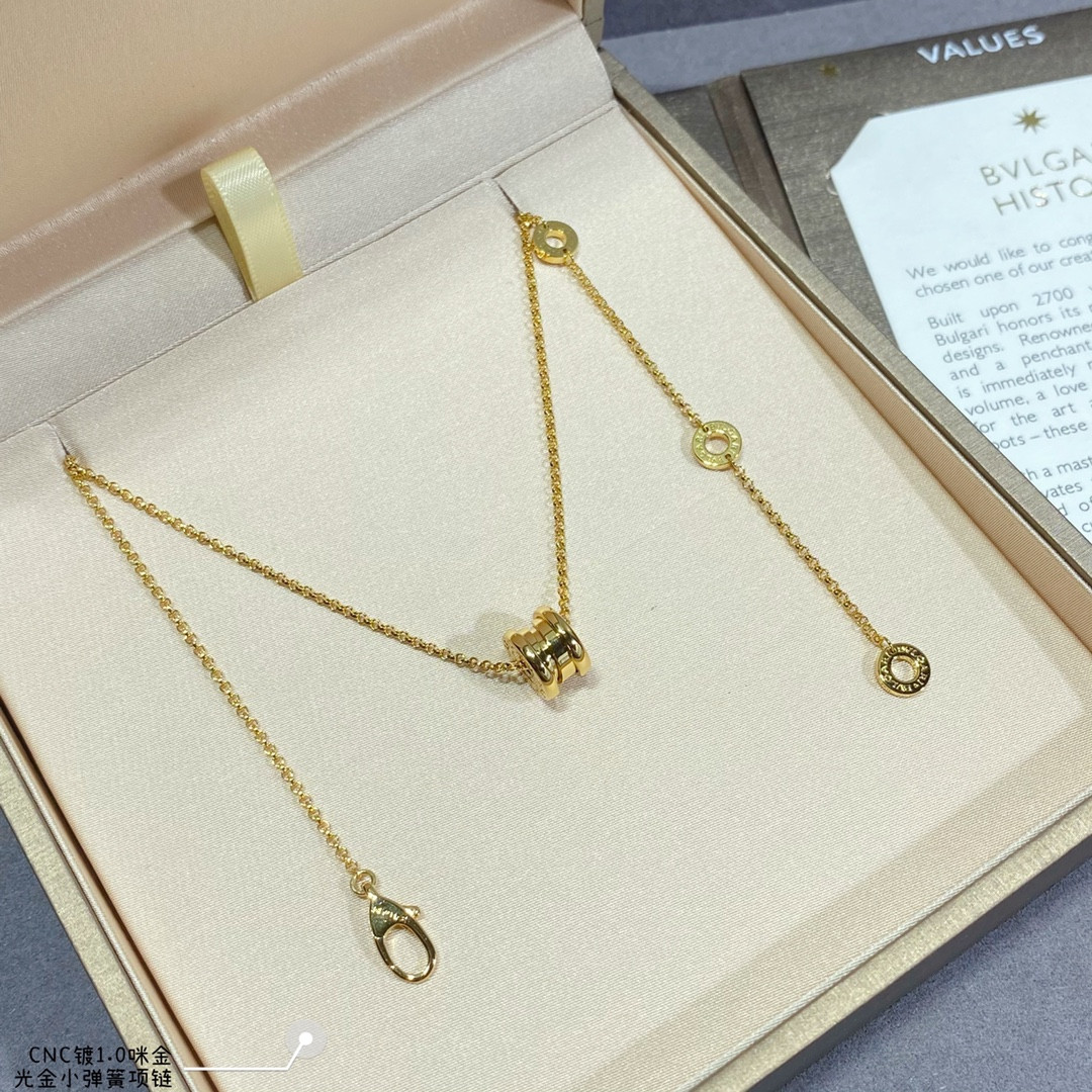 Bv1g*ai Light gold small spring Necklace