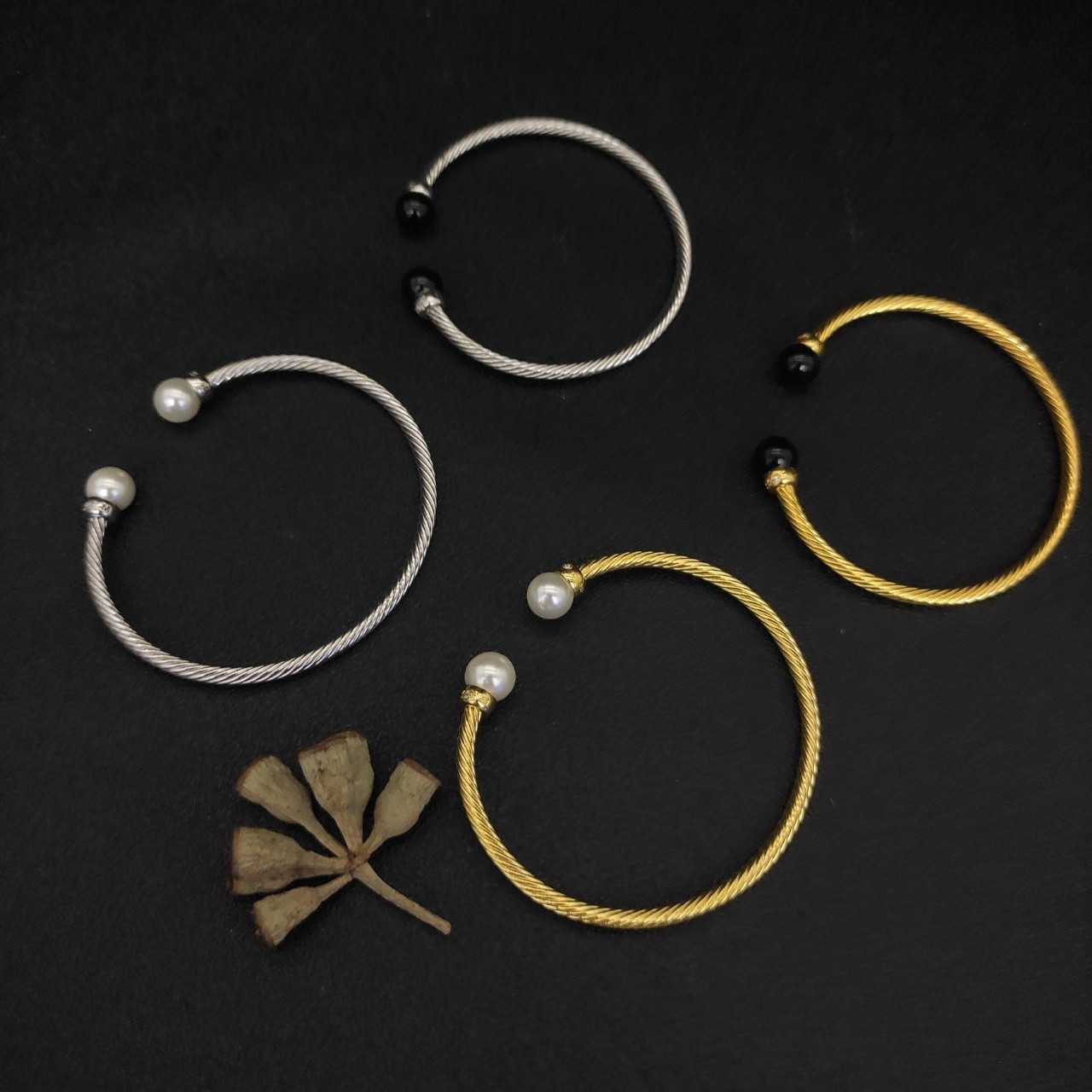 David Yurman 3mm Wrap Bracelet(wrist circumference 15-19cm)