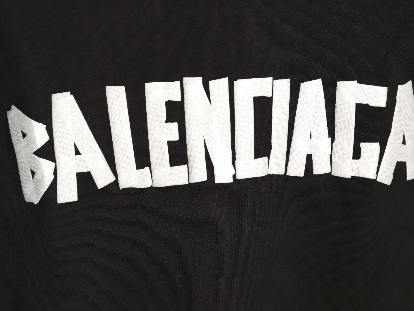 Ba1en*iaga 25Fw Long-sleeved T-shirt