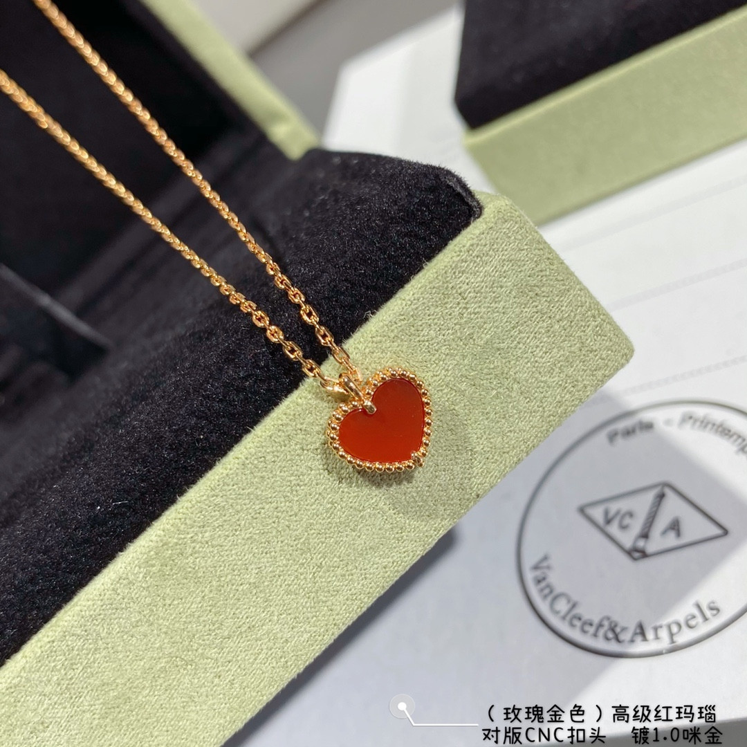V*n Cl**f & Arpels Red Agate Heart-Shaped Love Necklace