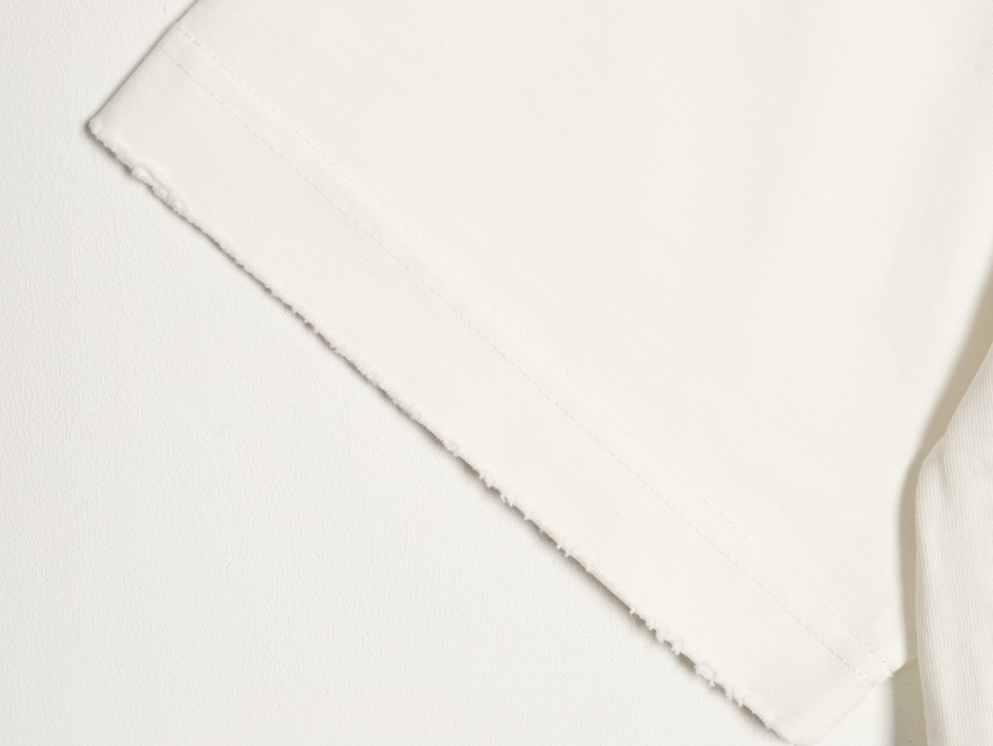 Ba1en*iaga 26ss short-sleeved t-shirt