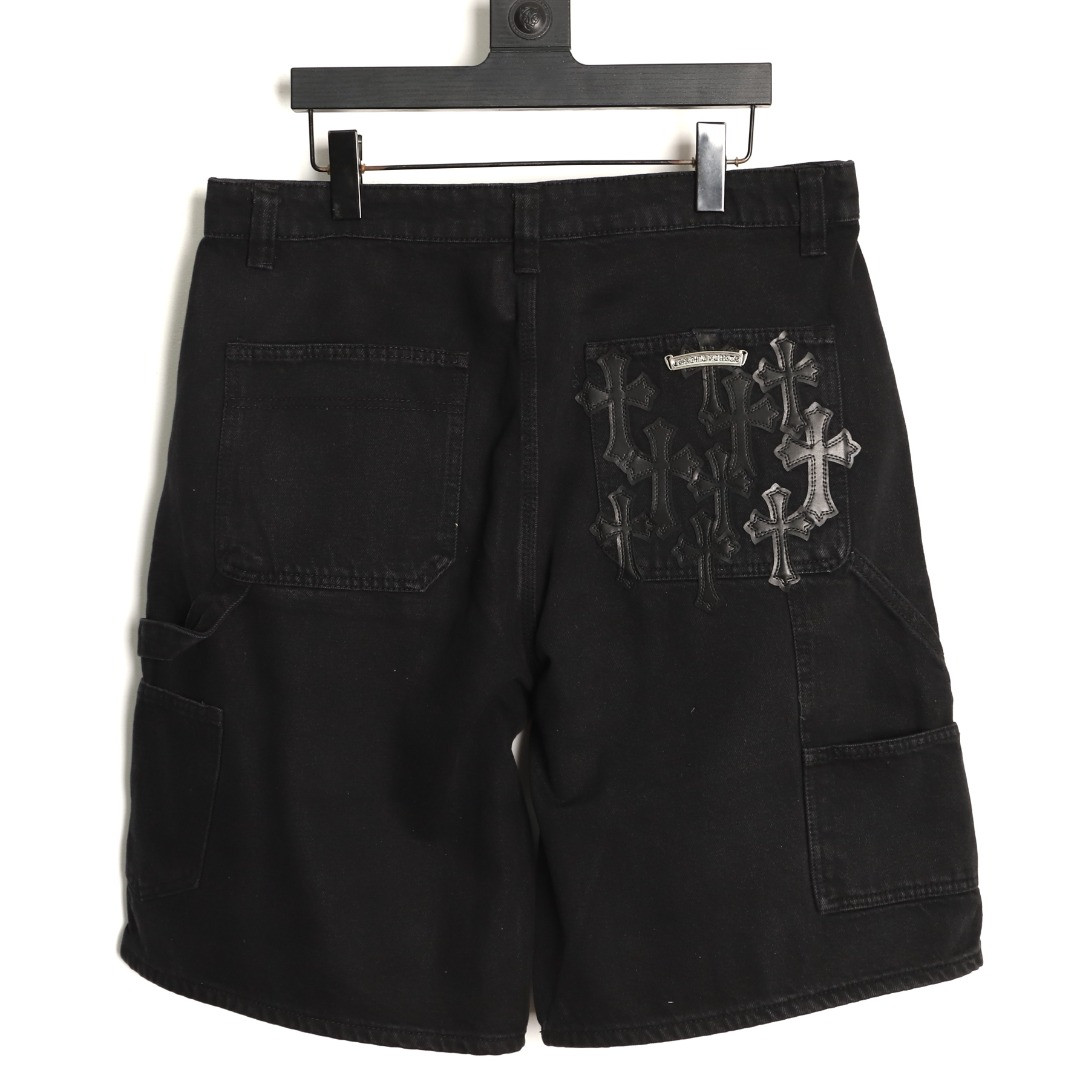 Ch*0me He**ts shorts