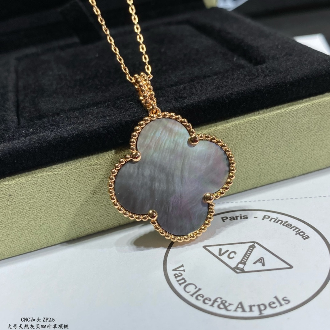 V*n Cl**f & Arpels Large Four Leaf Clover Necklace Diameter approx 2.5cm,Chain length approx 80cm