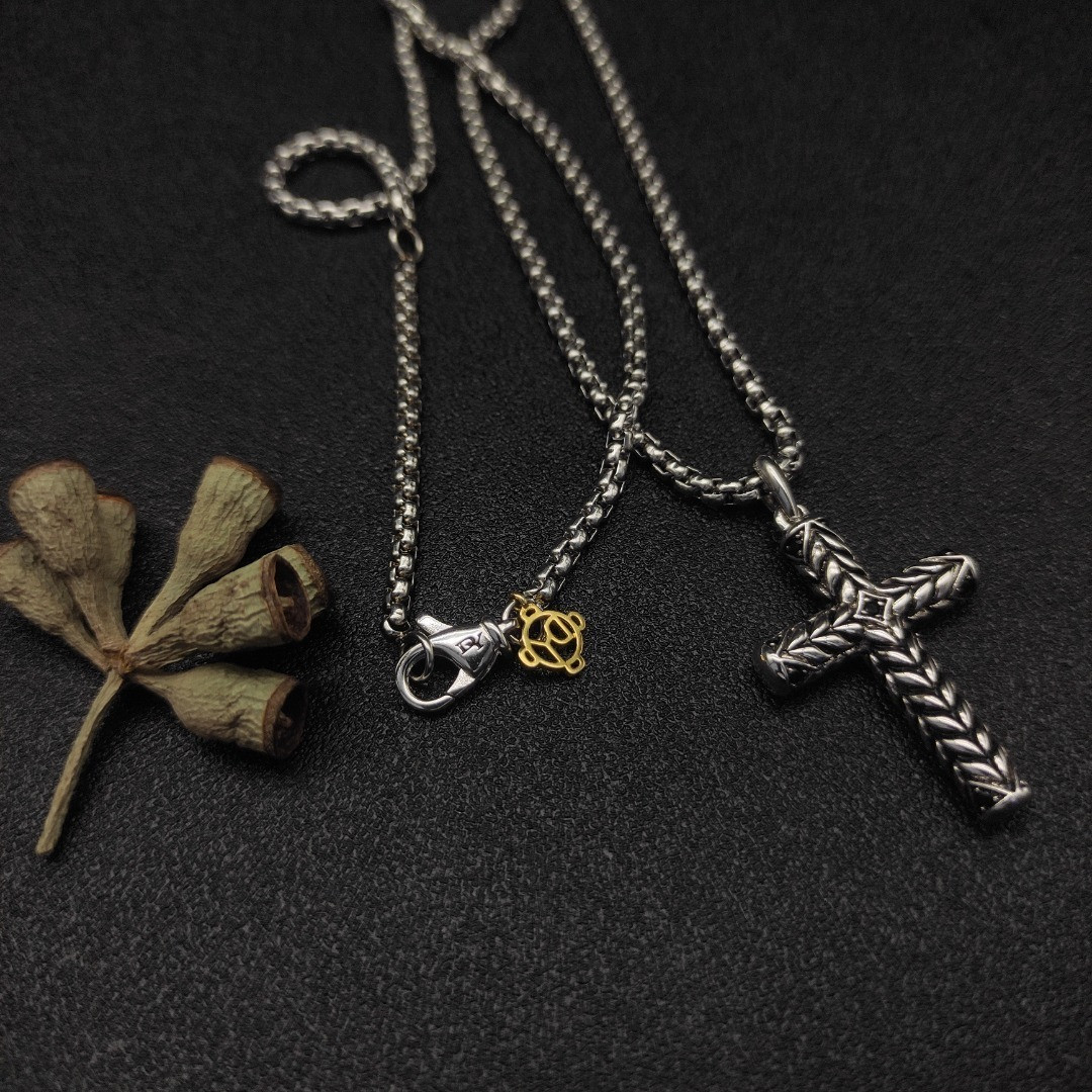 David Yurman cross Necklace(Chain length 50+5cm delay chain Chain thickness 3mm)