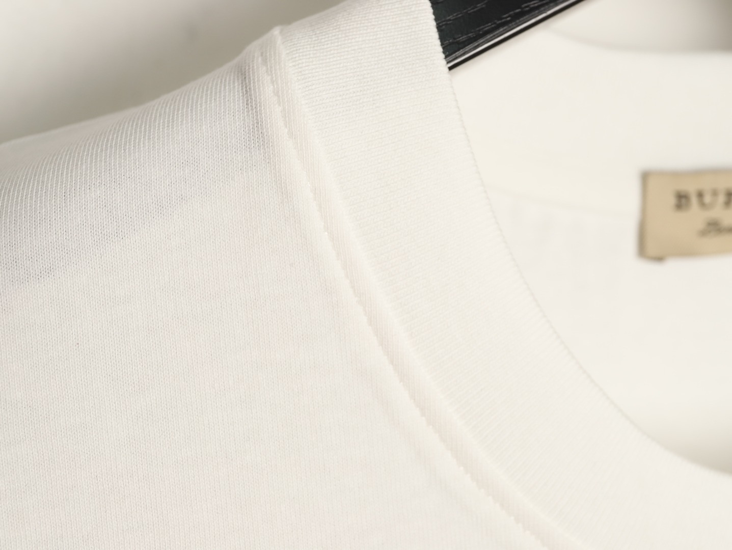 Bv*b*rry 26ss short-sleeved t-shirt