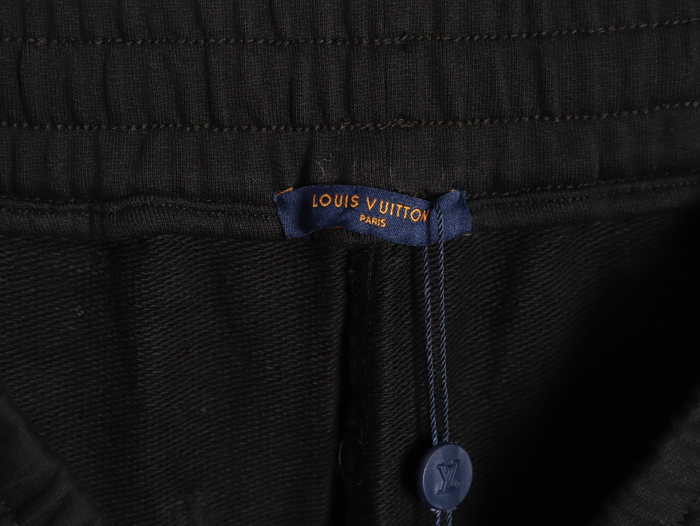 L0vis Vvtt0n 25Fw Pants Suit