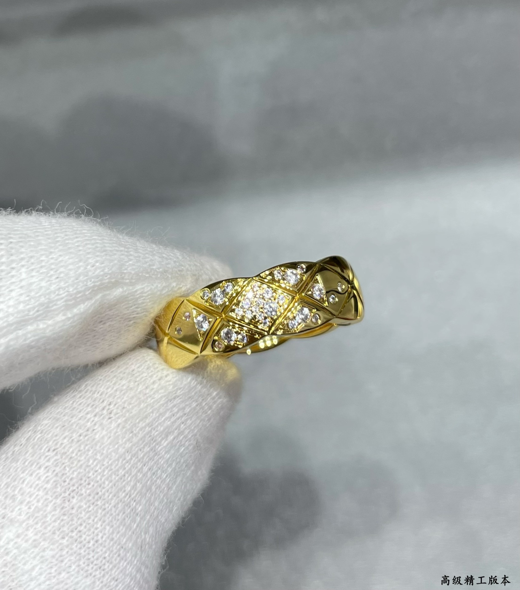 Ch**el Wide D1am0nd Ring