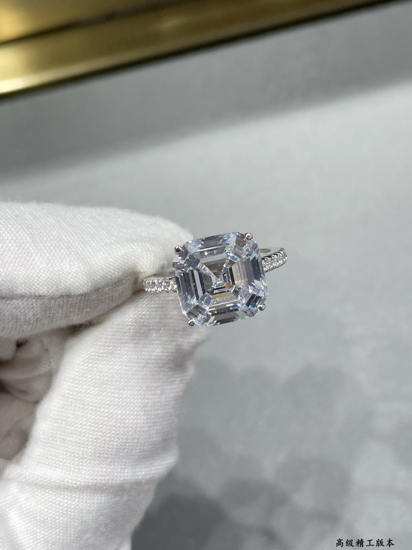 T*f*ny & Co. Solitaire D1am0nd Ring Ag925