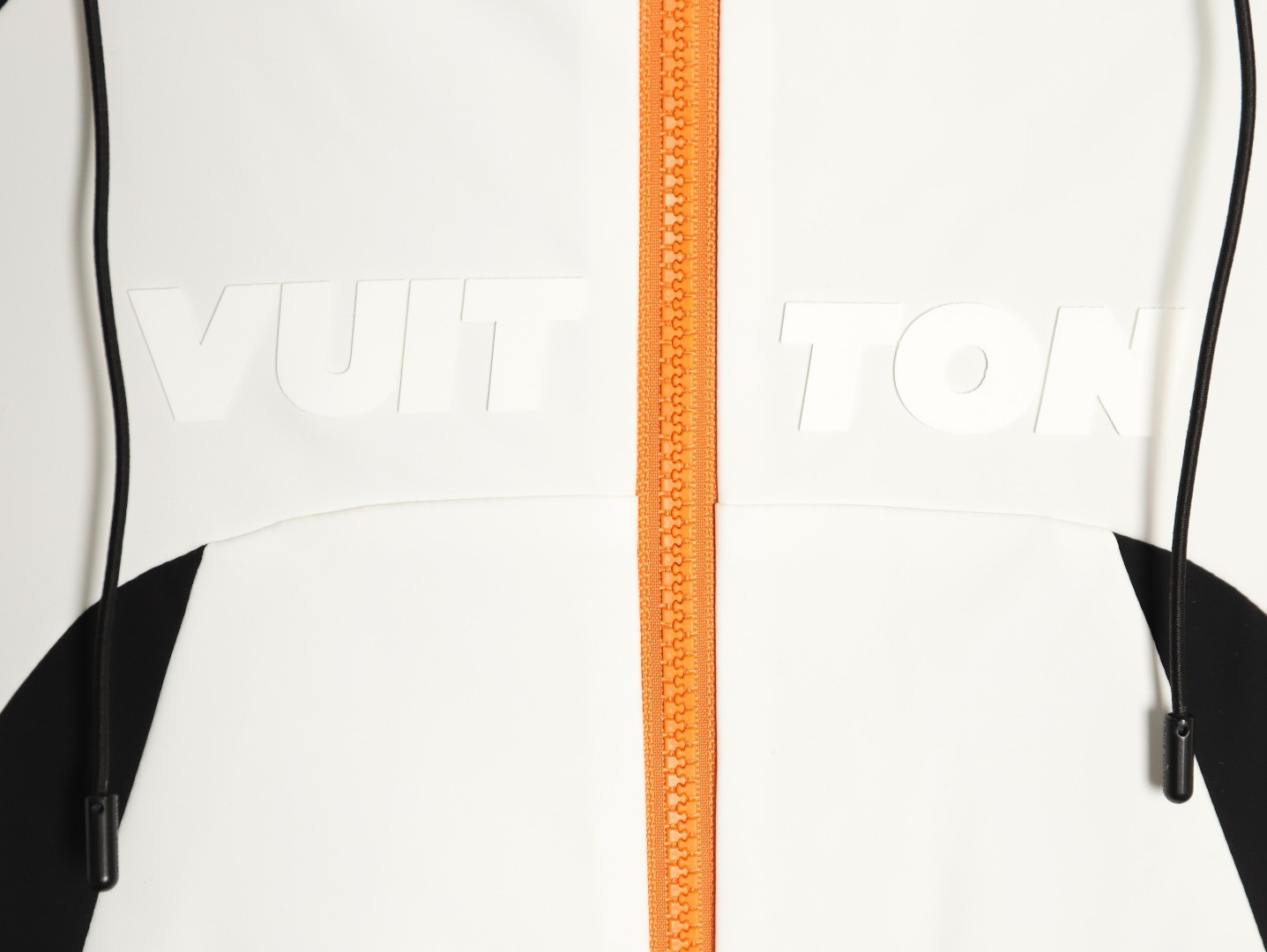 L0vis Vvtt0n 25FW Padded jacket