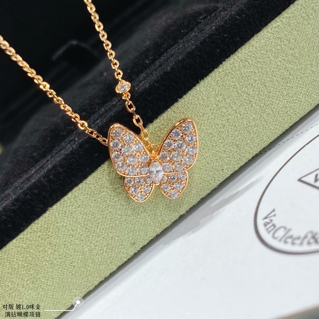 V*n Cl**f & Arpels High-end D1am0nd butterfly Necklace