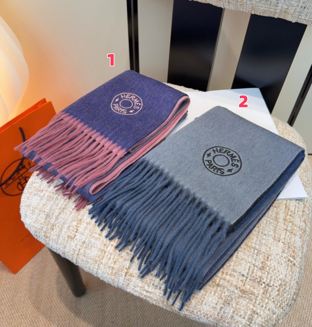 H**me5 Reversible scarf 30x185cm