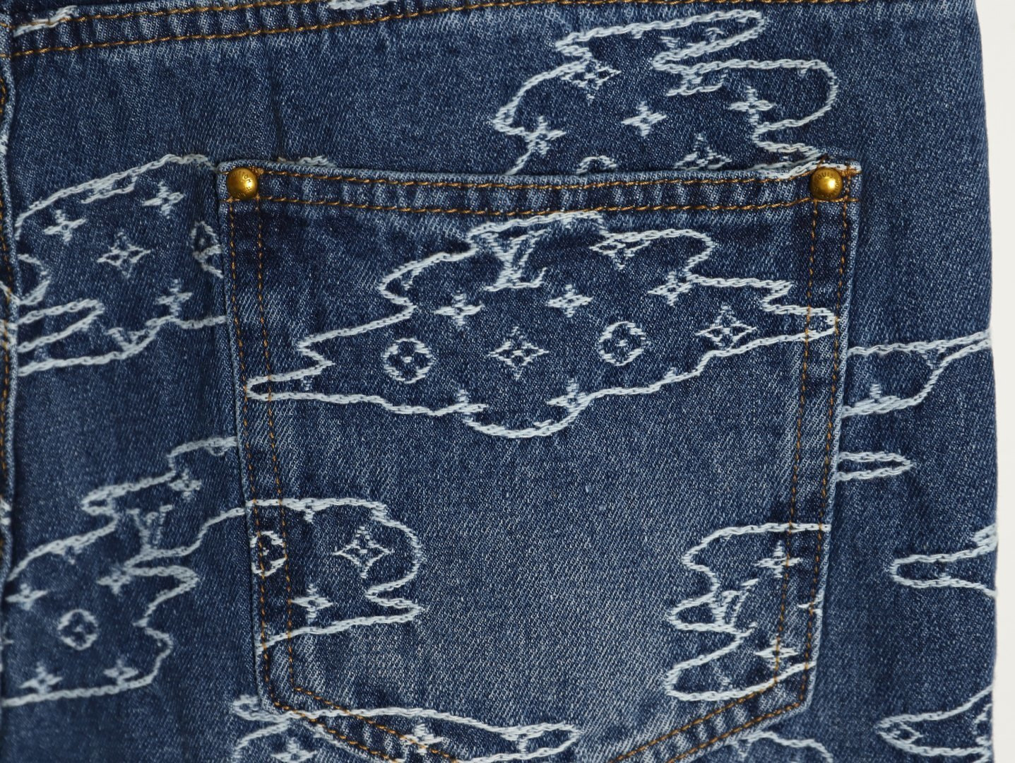 L0vis Vvtt0n 25FW Jeans Suit