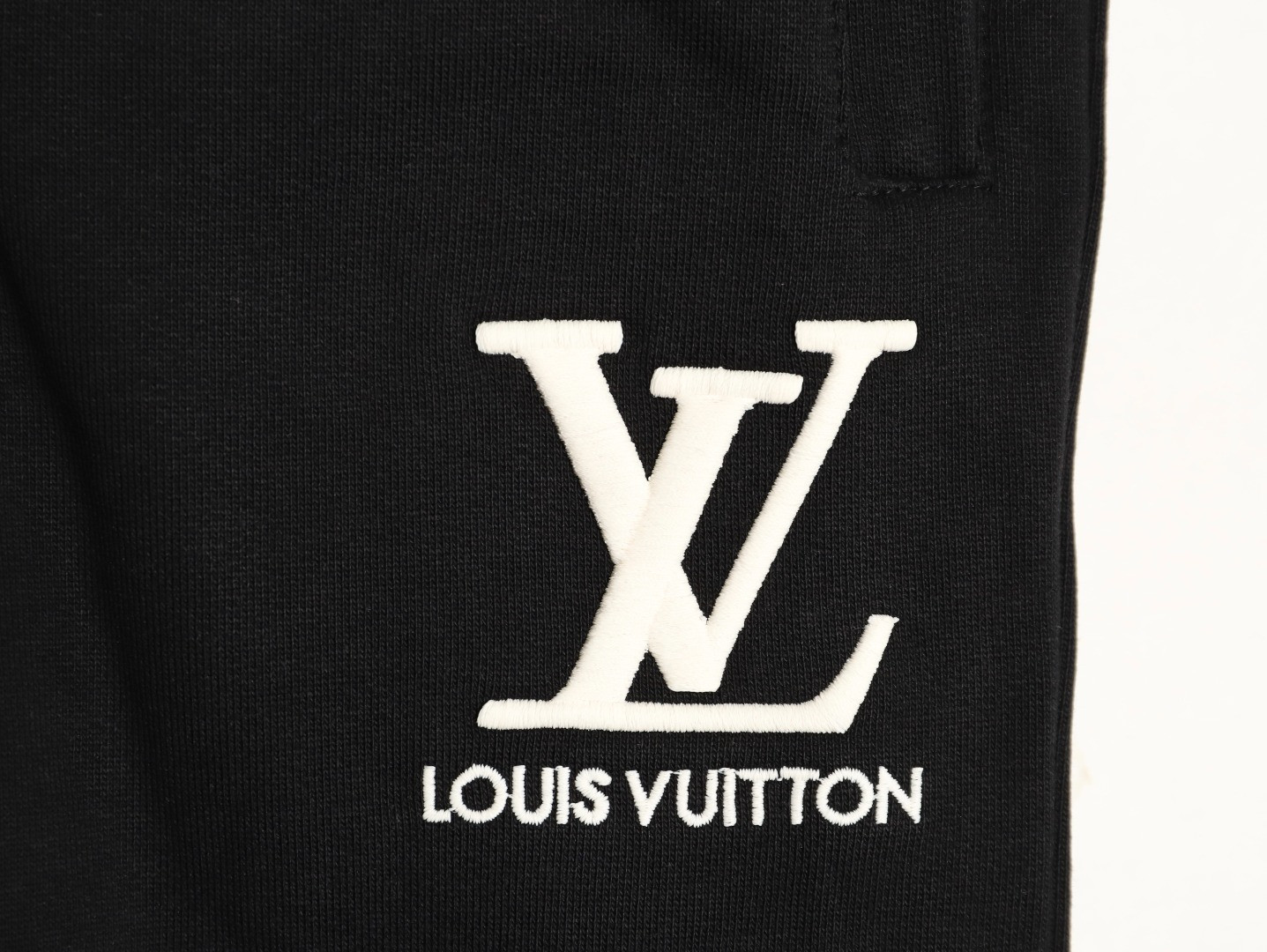 L0vis Vvtt0n 25Fw Pants Suit