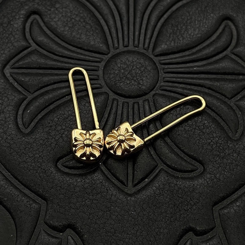 Ch*0me He**ts Earrings