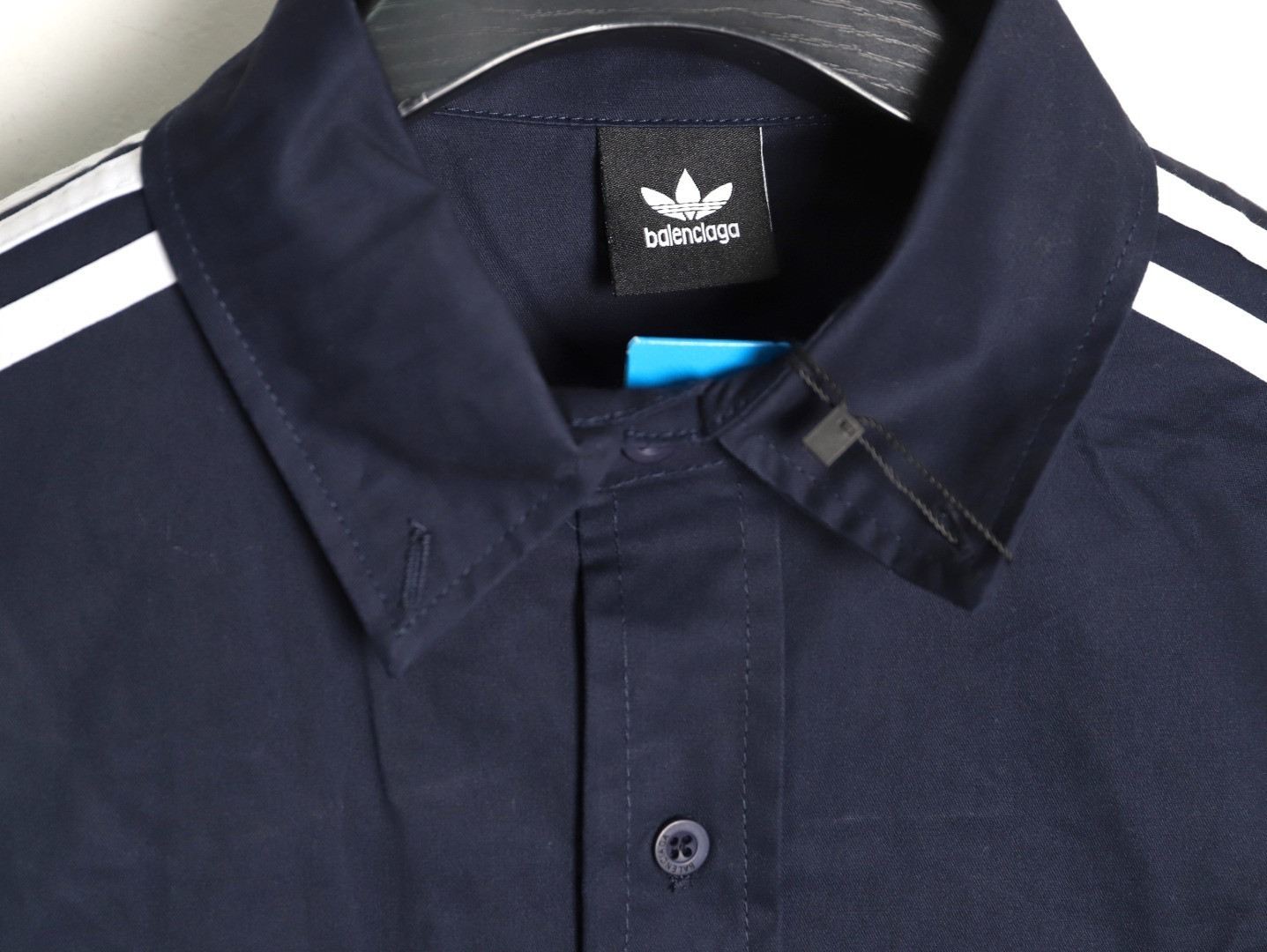 Ba1en*iaga Long-sleeved Shirts