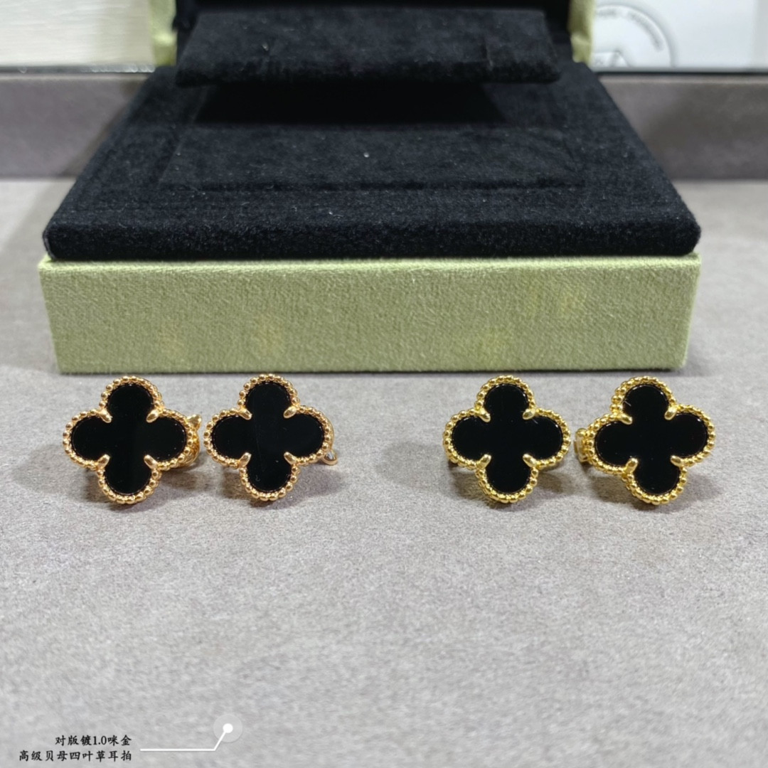 V*n Cl**f & Arpels Premium Fritillaria Four-Leaf Clover Earrings