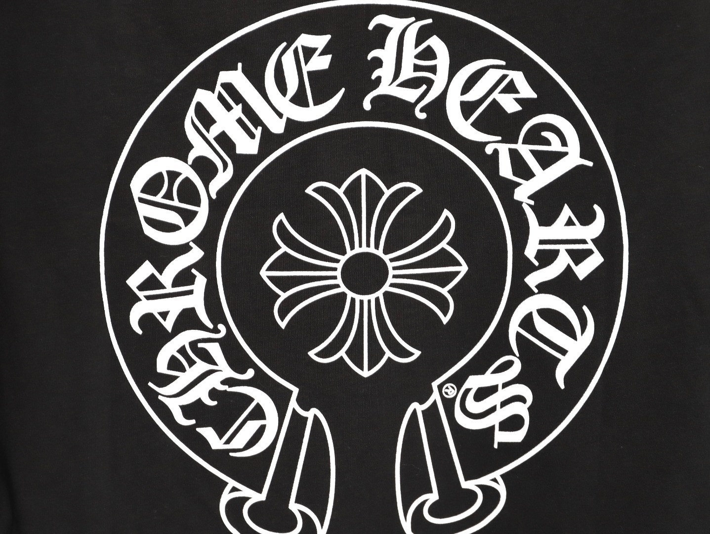 Ch*0me He**ts 25FW Long-sleeved T-shirt