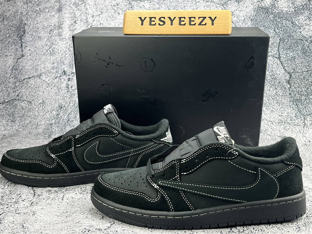 UA TRAVIS SCOTT X AIR JORDAN 1 LOW OG SP 