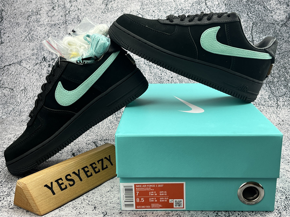 ua T*f*ny & co. x air force 1 low 