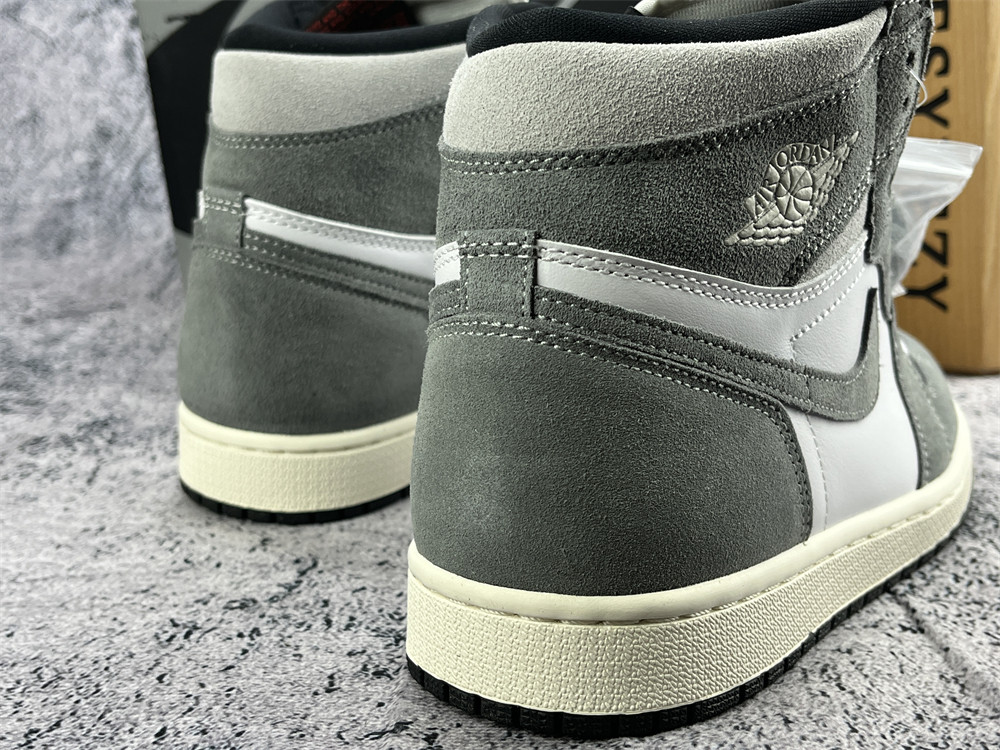 UA AIR JORDAN 1 RETRO HIGH OG 