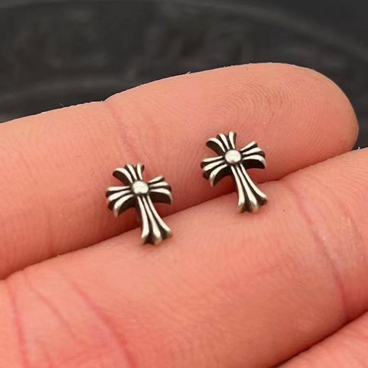 Ch*0me He**ts Cross Stud Earrings