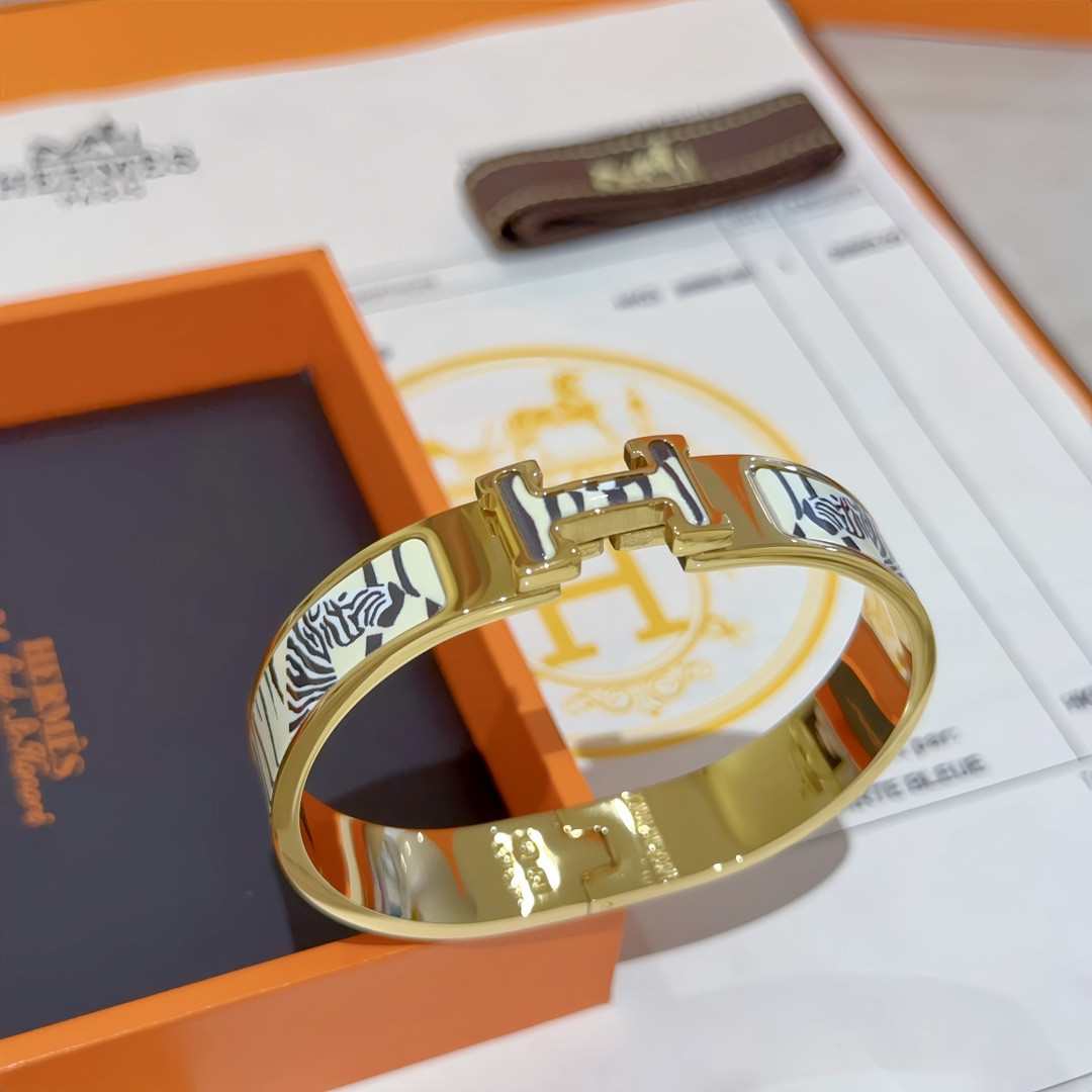 Hermes enamel Bracelet