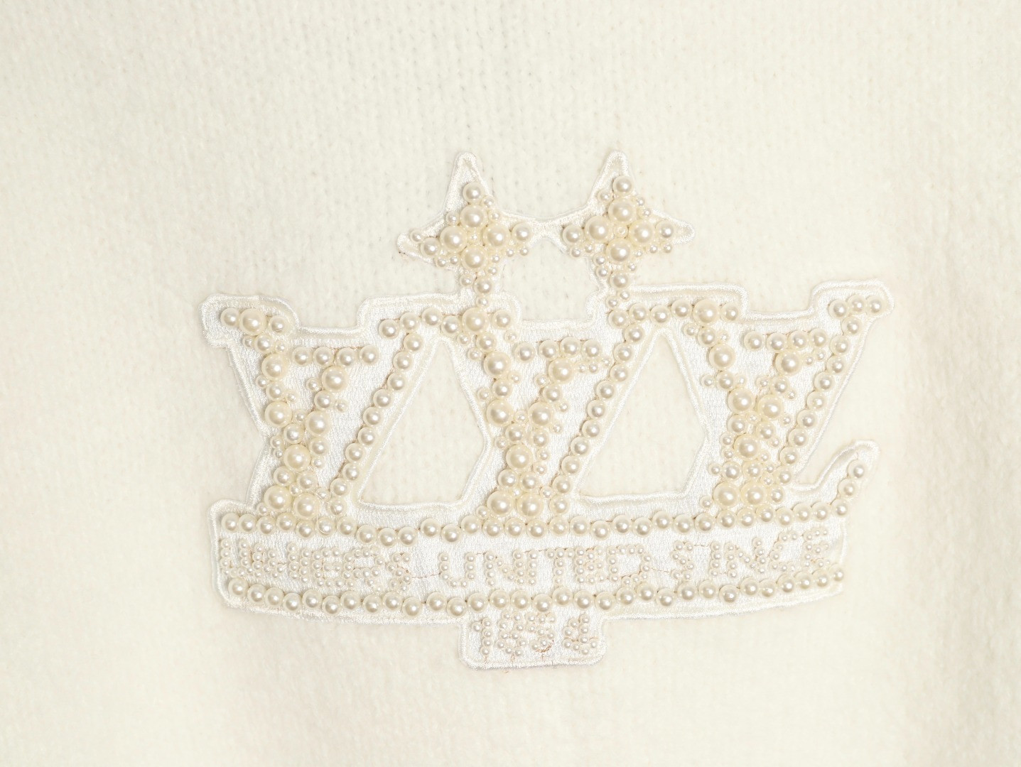 L0vis Vvtt0n LV Knitting Sweaters