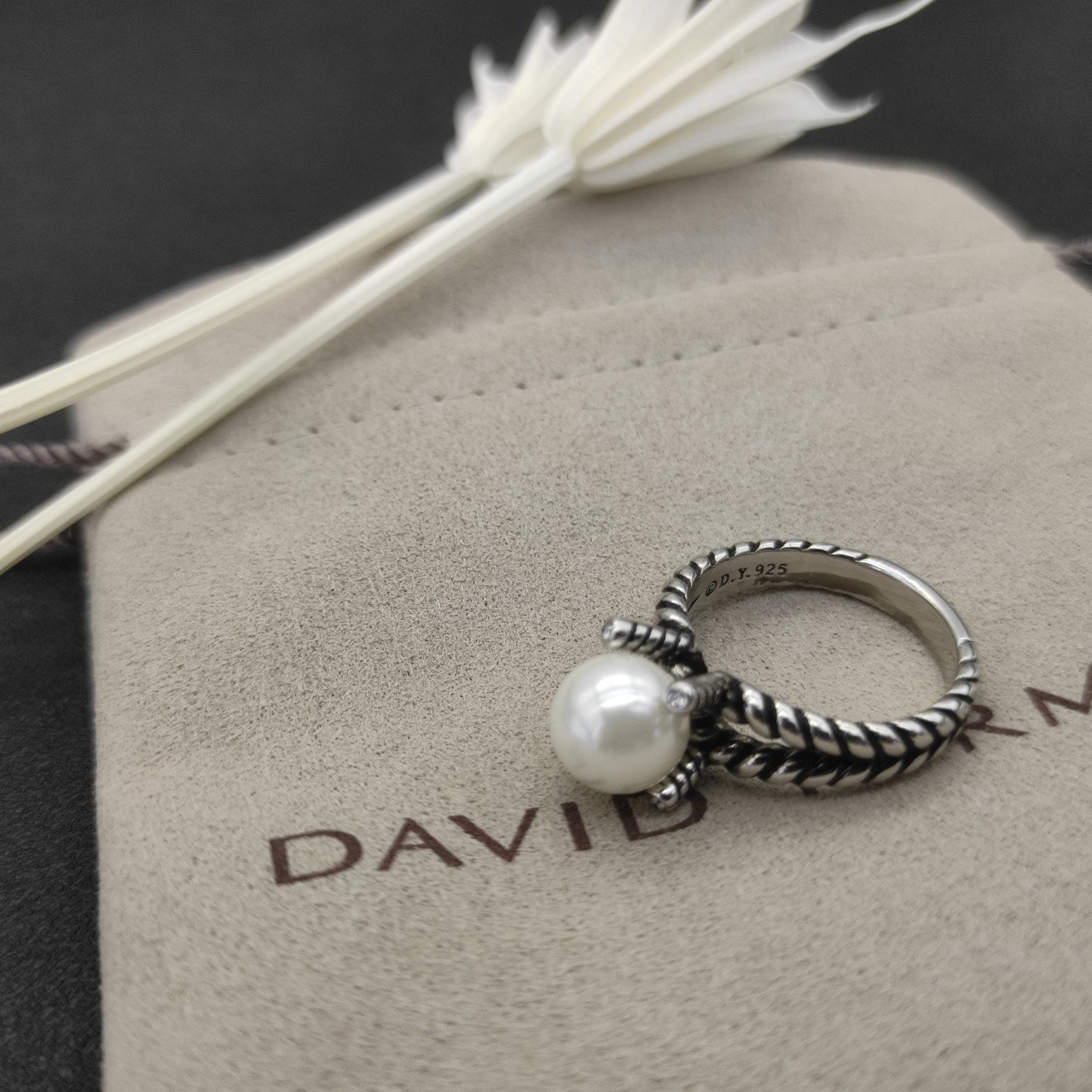 David Yurman four claw PEAL Ring