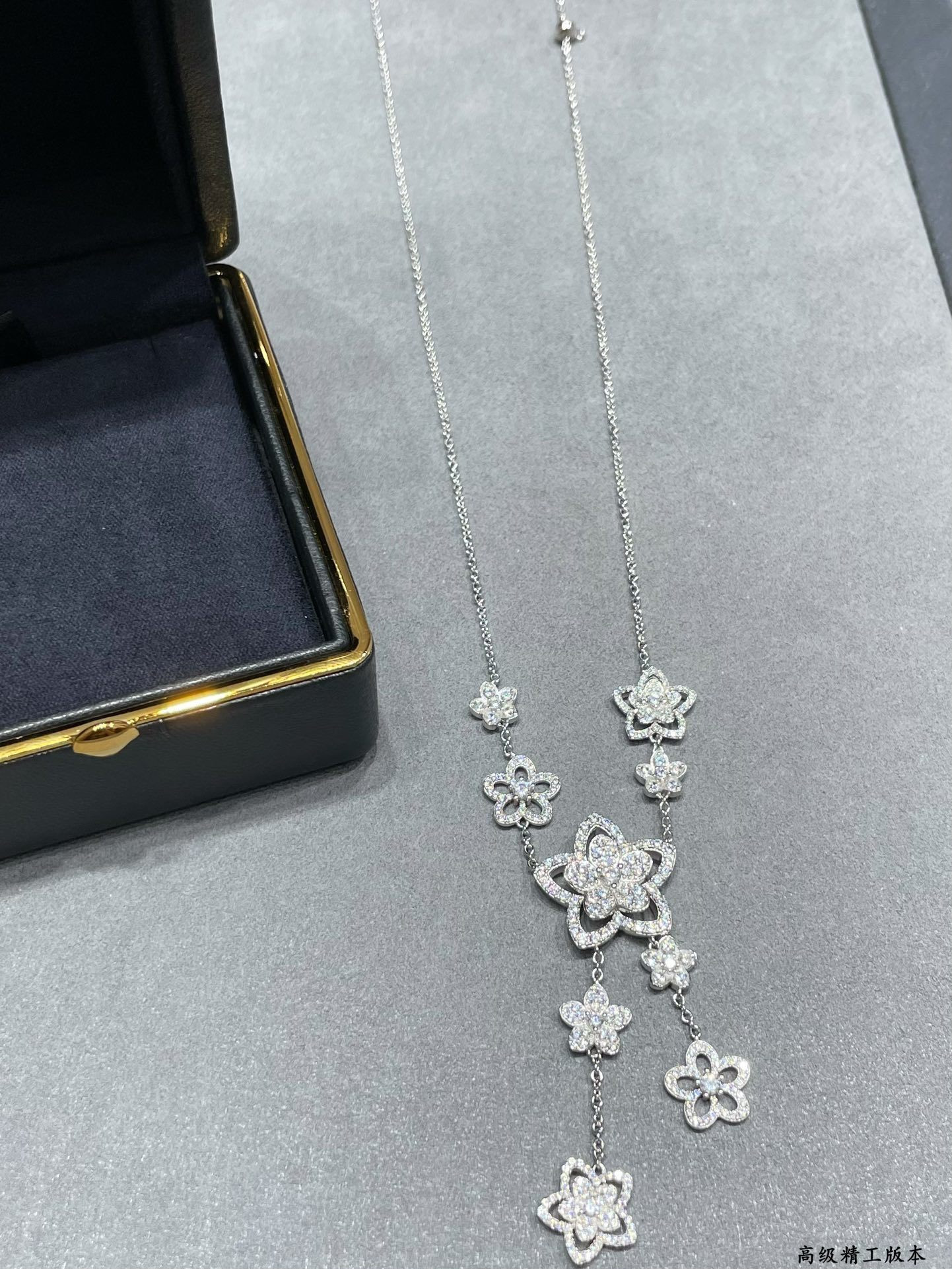 Graff Wild Flower D1am0nd Drop Necklace