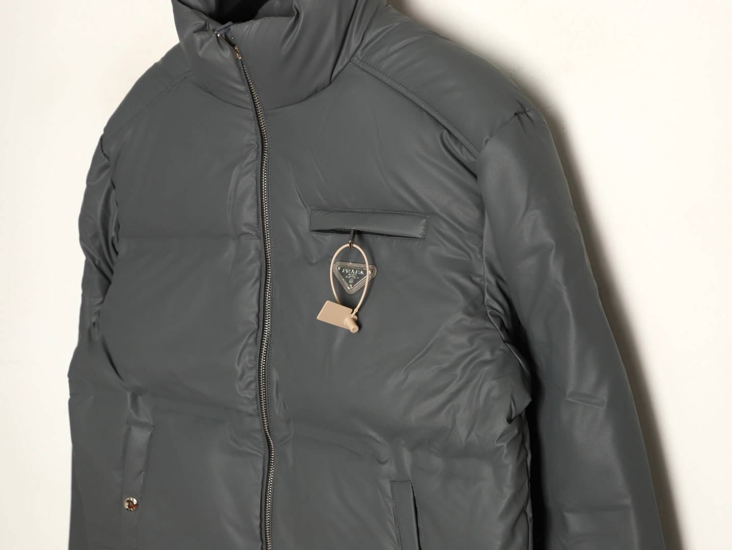 Pra*a Short Puffer jacket