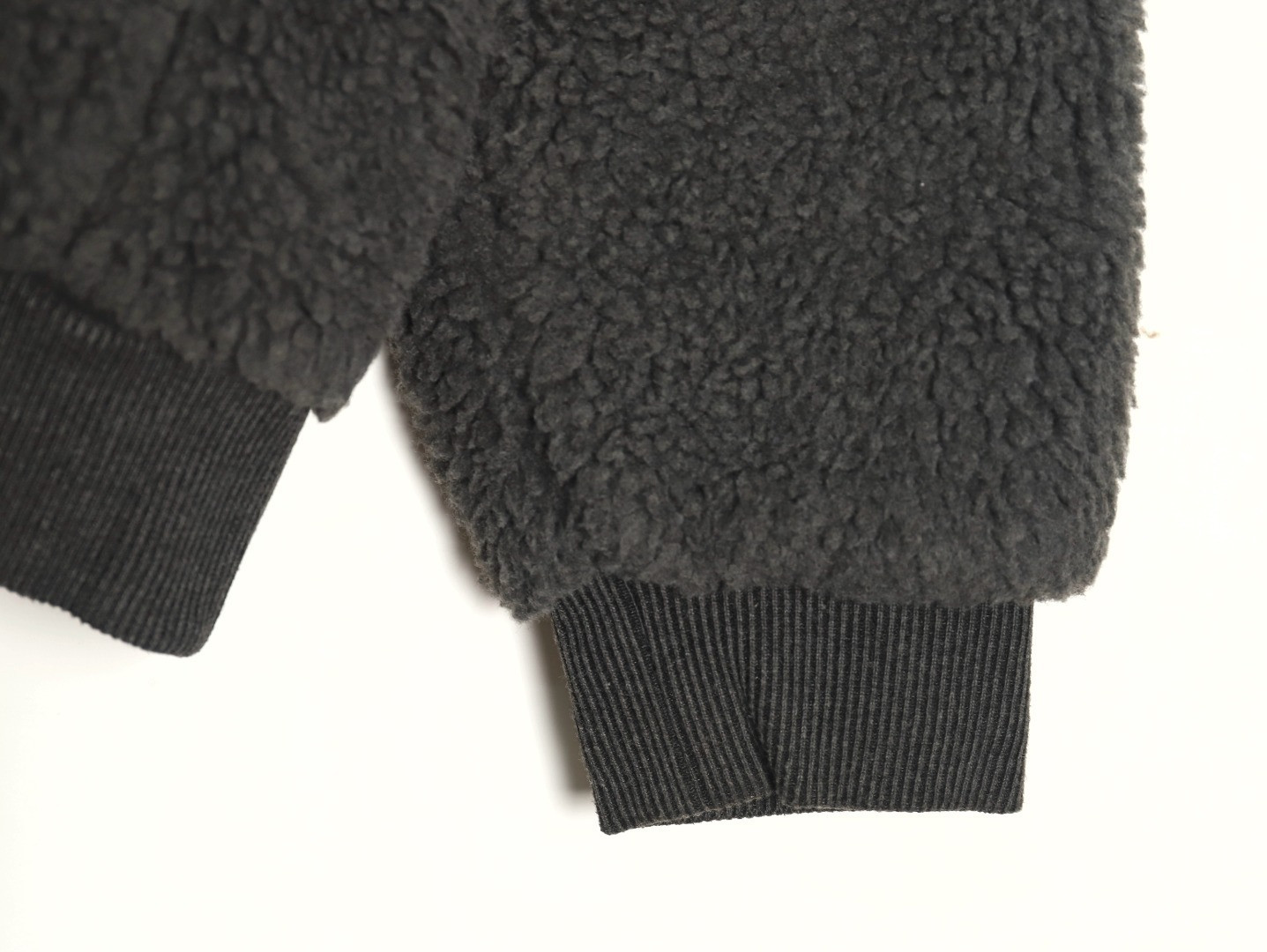 L0vis Vvtt0n LV 24Fw Jacket