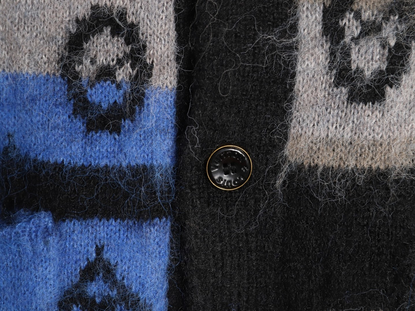 L0vis Vvtt0n LV 25FW Cardigan Sweaters