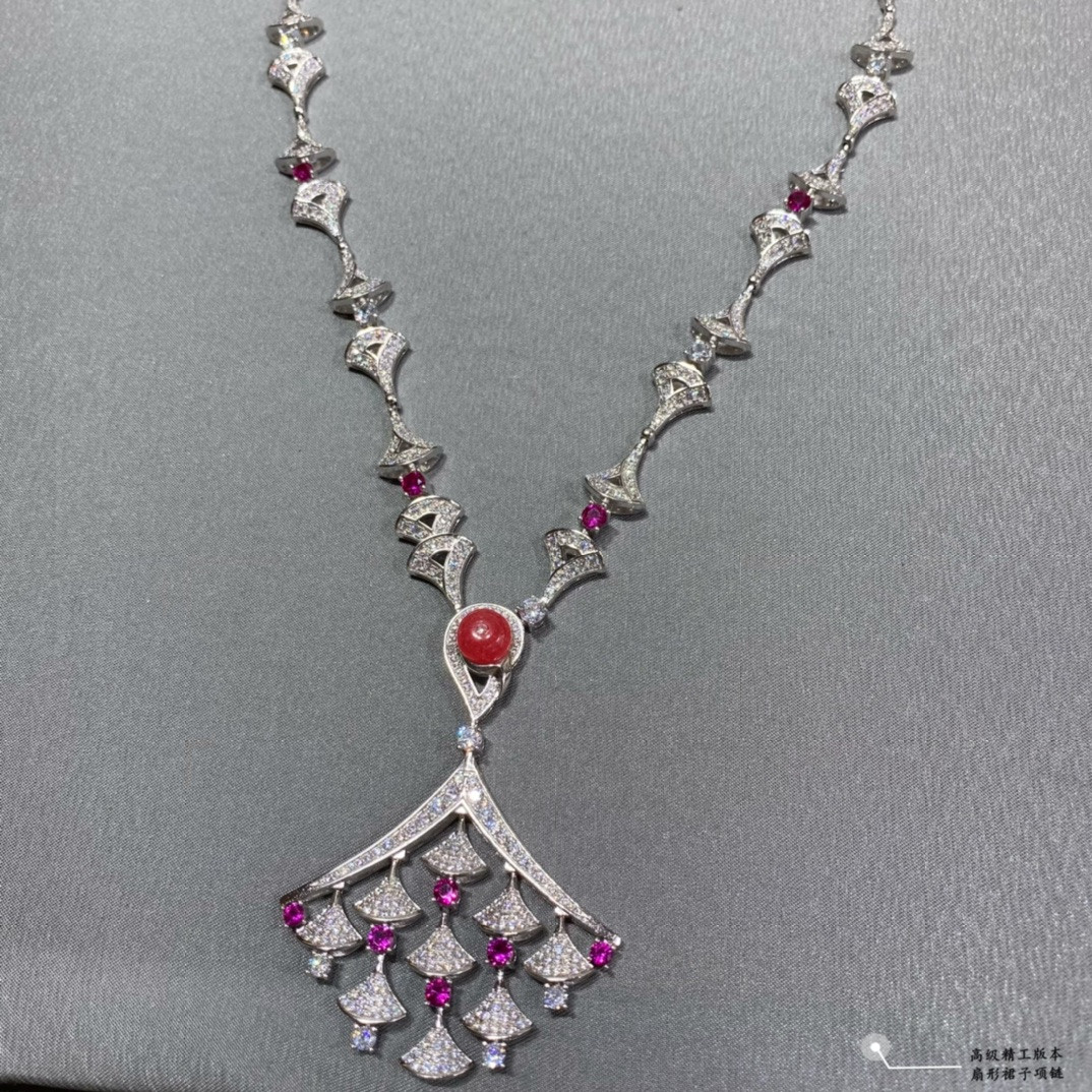 Bv1g*ai Multi-scalloped skirt Necklace(No refund or exchange)