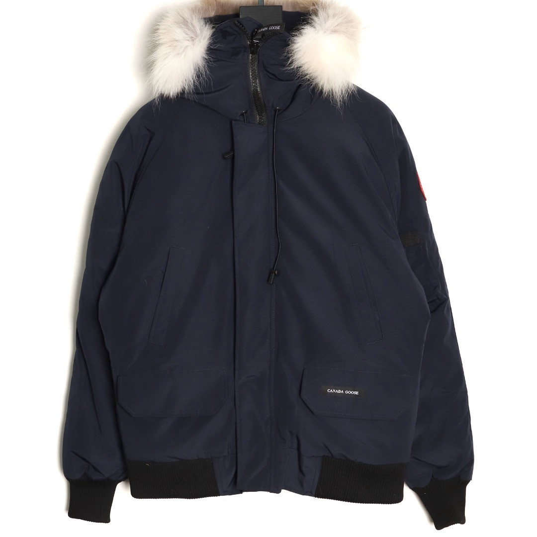 Can*a G00se Short Puffer jacket