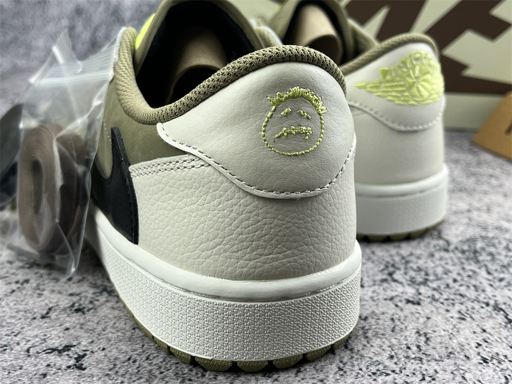 UA TRAVIS SCOTT X AIR JORDAN 1 LOW GOLF 
