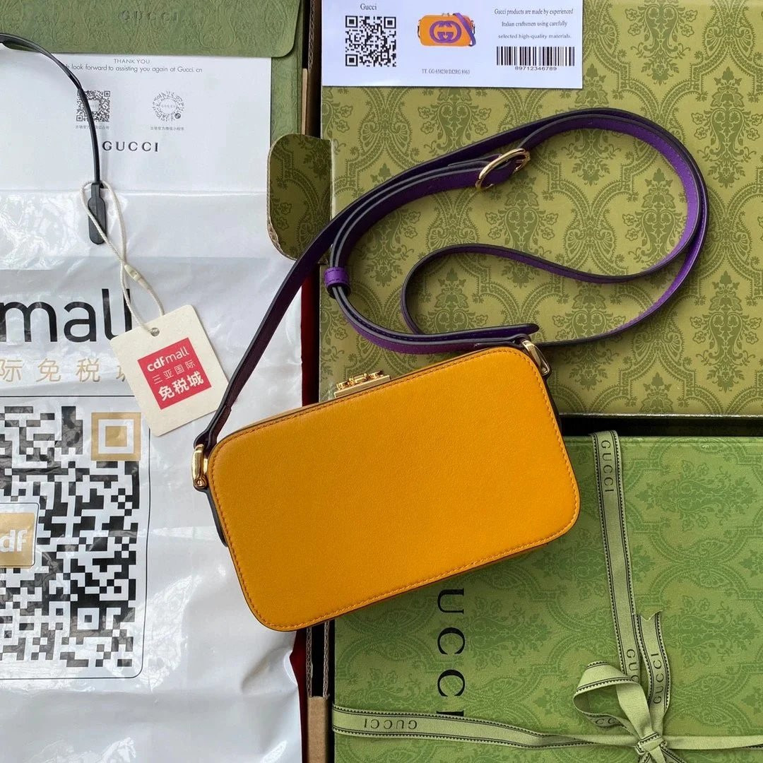 Gvc*1 Interlocking G mini bag