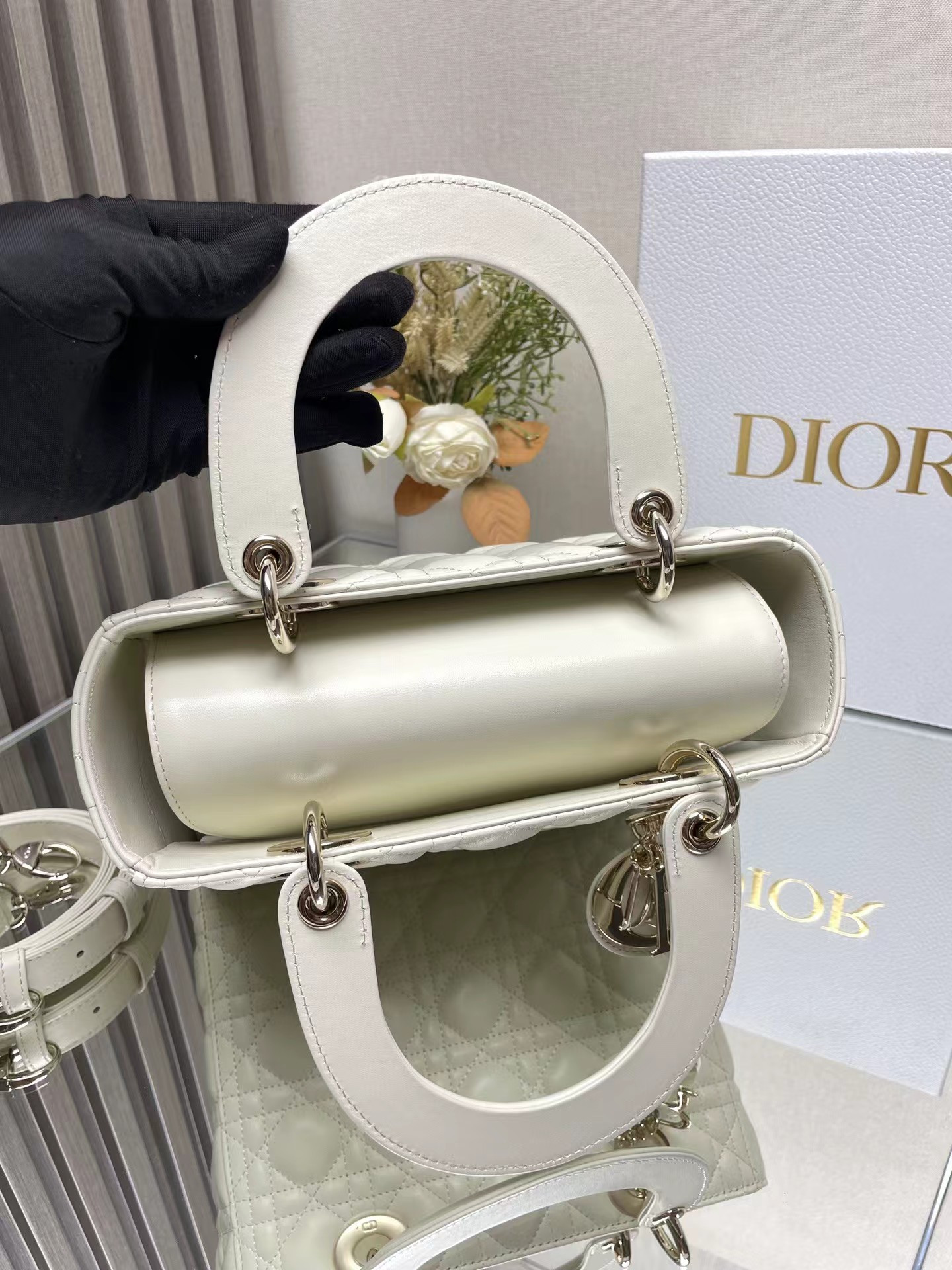 Medium Lady D10r Bag  24 x 20 x 12 cm